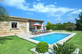 Villa Les Pells by Villa Plus